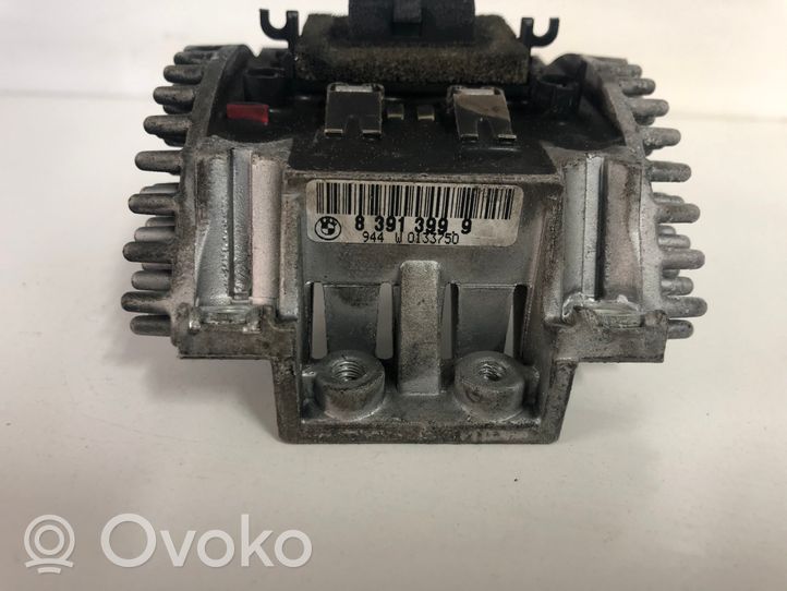 BMW 7 E38 Resistencia motor/ventilador de la calefacción 83913999