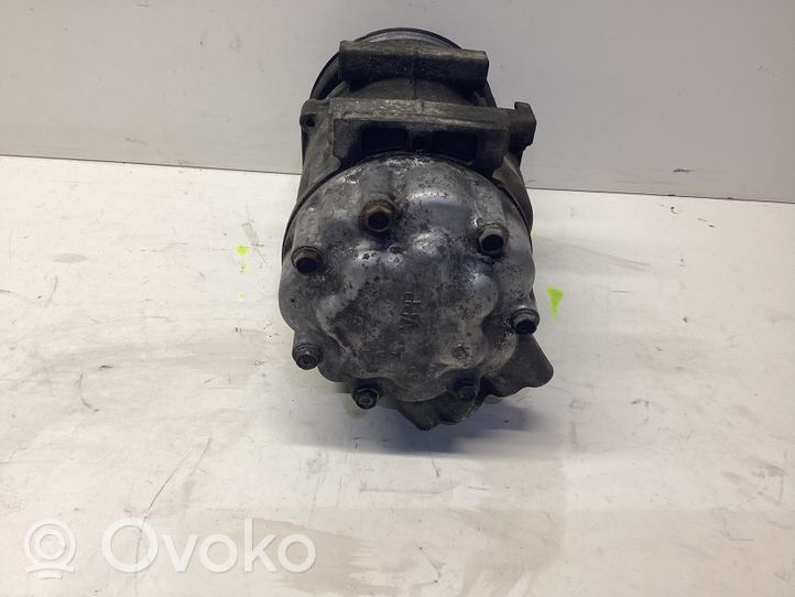 Nissan Qashqai Kompresor / Sprężarka klimatyzacji A/C 06374605061