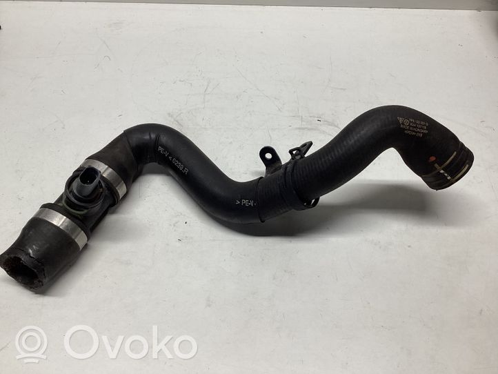 Volkswagen Touareg II Tuyau de liquide de refroidissement moteur 7L121115