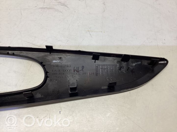 Nissan Qashqai Baguette moulure de porte arrière 82683HV51A