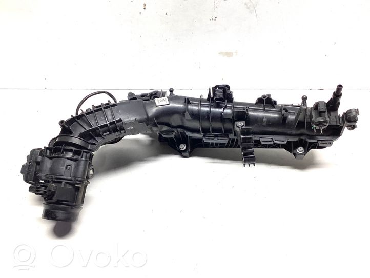 BMW 5 G30 G31 Intake manifold 8513655