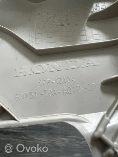 Honda CR-V B-pilarin verhoilu (yläosa) 84151T1GG010M1