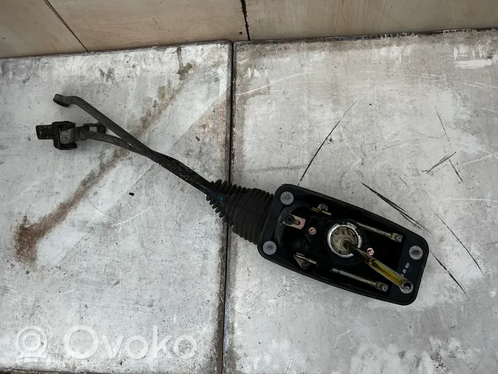 Audi A4 S4 B6 8E 8H Gear selector/shifter (interior) 8E0711025