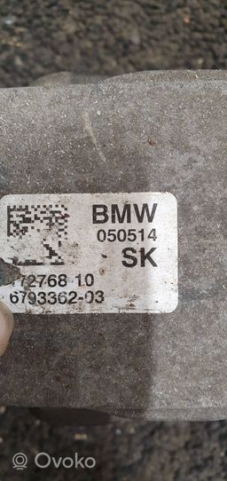 BMW i3 Vaihdelaatikon kiinnitys 6793362