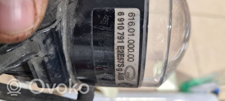 BMW 5 E60 E61 Nebelscheinwerfer vorne 6910791