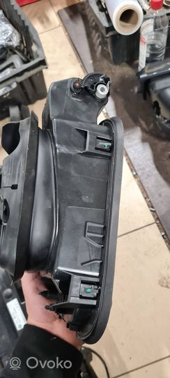 BMW 7 G11 G12 Bouchon, volet de trappe de réservoir à carburant 7358686