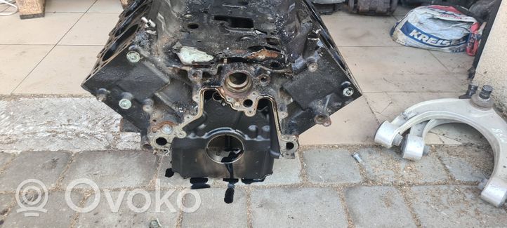 Audi A8 S8 D3 4E Blocco motore 057103021