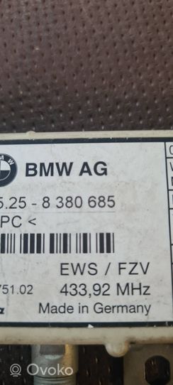 BMW 7 E38 Module unité de contrôle d'antenne 8380685