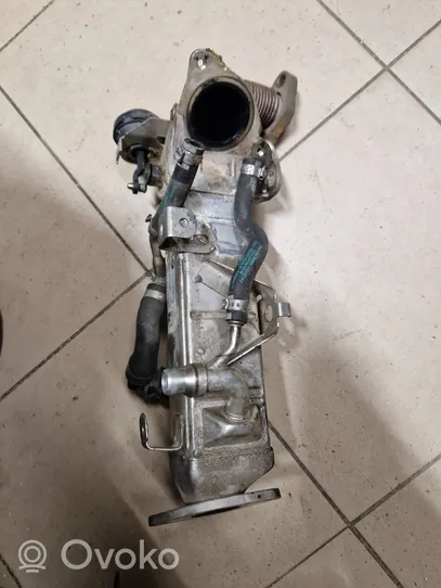 BMW 5 G30 G31 Valvola di raffreddamento EGR 8580452