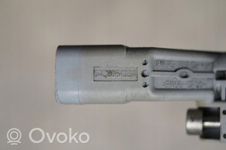 Volkswagen Golf V Sensore di posizione dell’albero motore 04C906433A