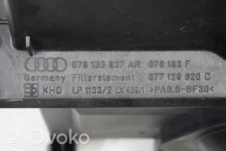 Audi A8 S8 D2 4D Boîtier de filtre à air 078133837AR