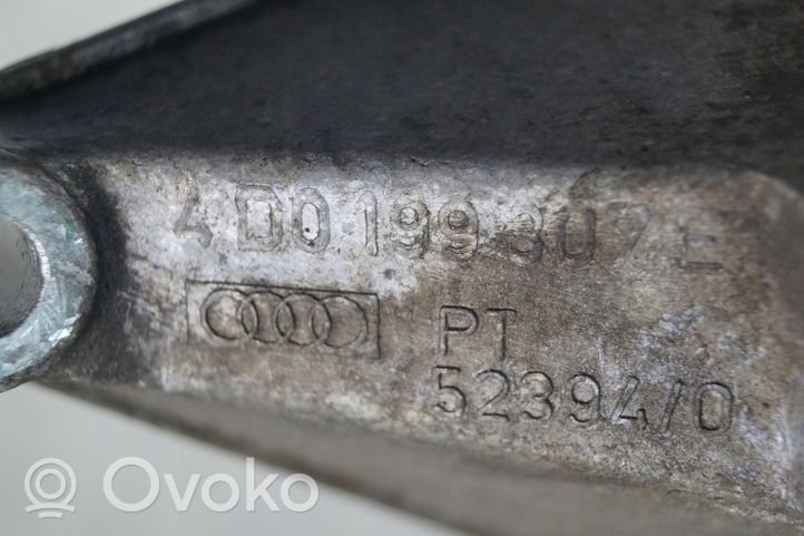 Audi A8 S8 D2 4D Łapa / Mocowanie silnika 4D0199307E