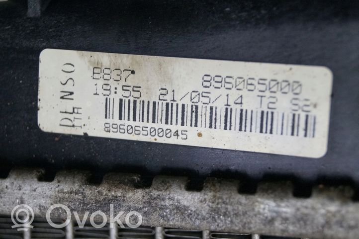 Opel Combo D Radiateur de refroidissement 