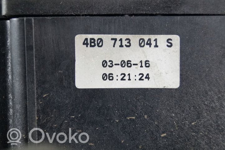 Audi A6 Allroad C5 Lewarek zmiany biegów / dolny 4B0713041S