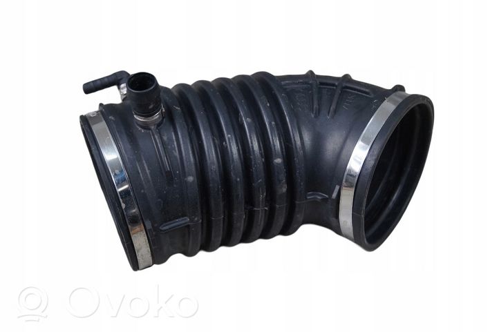 Audi RS4 B7 Air intake duct part 8E0129627M