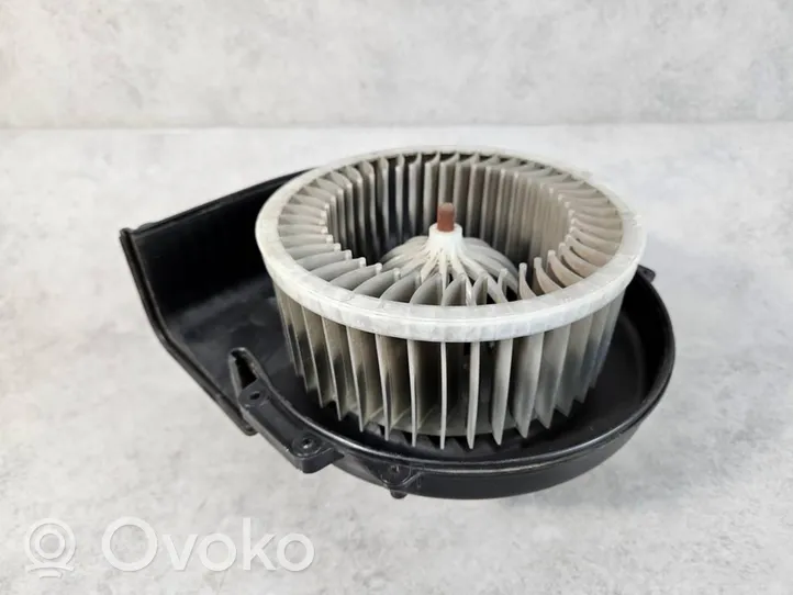 Volkswagen Polo IV 9N3 Ventola riscaldamento/ventilatore abitacolo 6Q1819015C