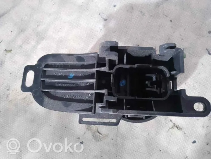 Nissan Micra Priekinė atidarymo rankenėlė vidinė 5010800006