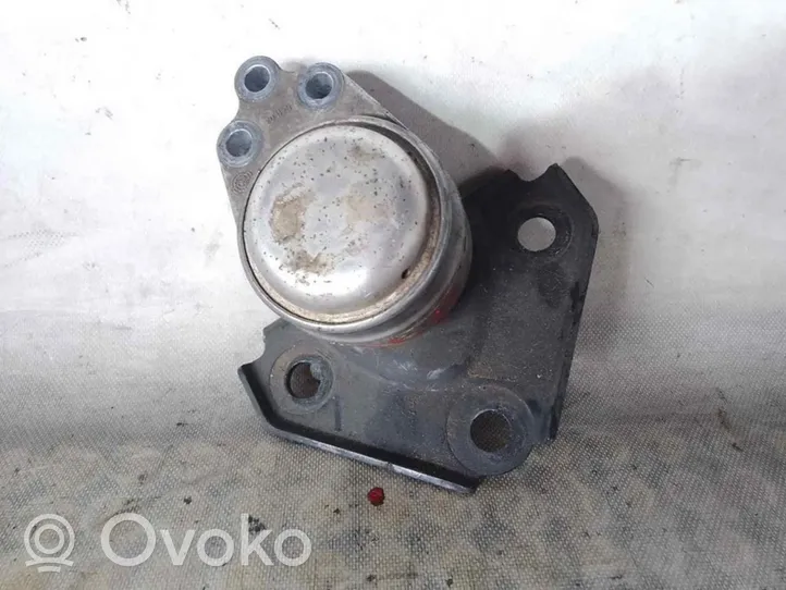 Ford Fiesta Engine mount bracket 