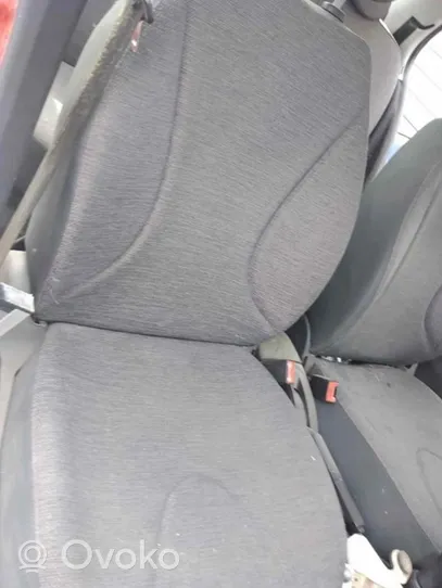 Nissan Micra Asiento delantero del pasajero 