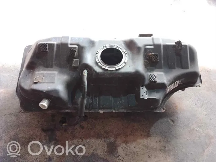 KIA Rio Réservoir de carburant 311001W210