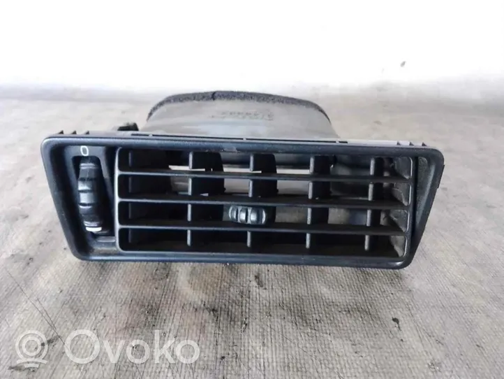 Volvo 850 Grille d'aération centrale 9145894