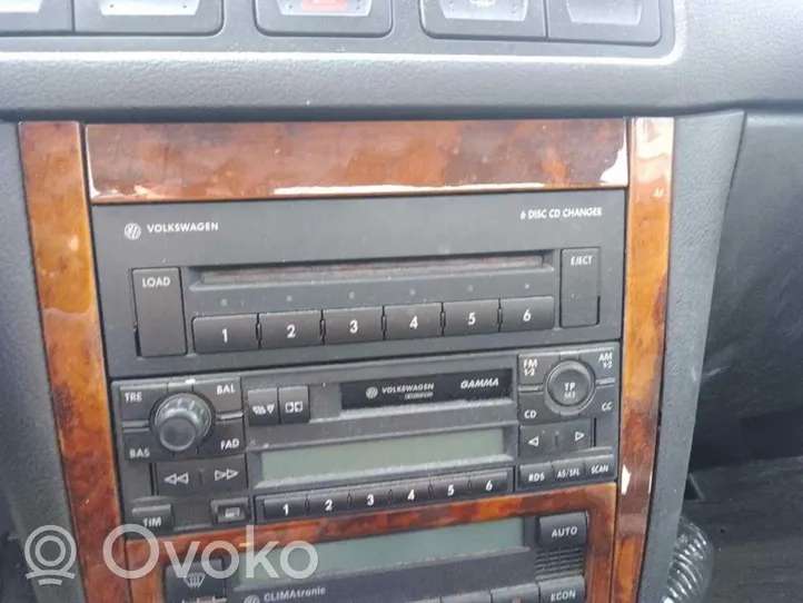 Volkswagen Bora Unità principale autoradio/CD/DVD/GPS 
