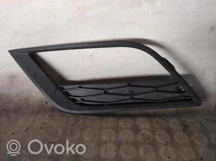 Seat Ibiza IV (6J,6P) Grotelės priekinės 6J0853665F