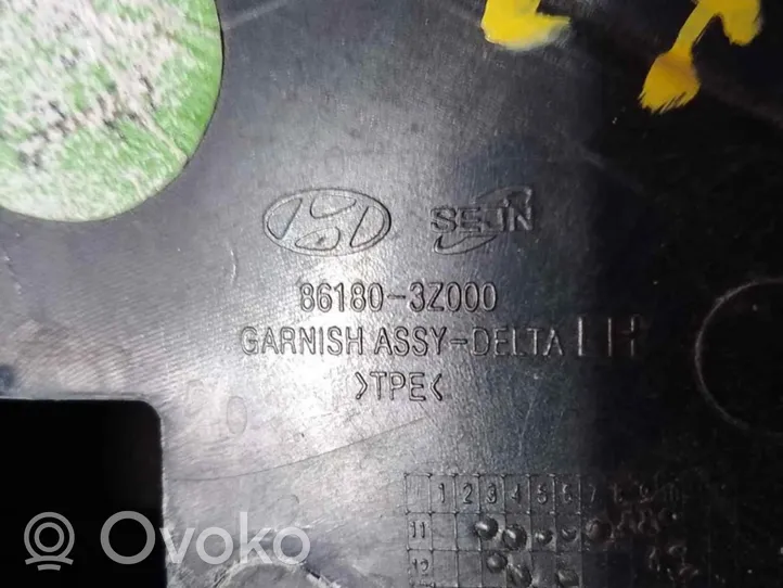 Hyundai i30 Verkleidung Heckklappe 861803Z000