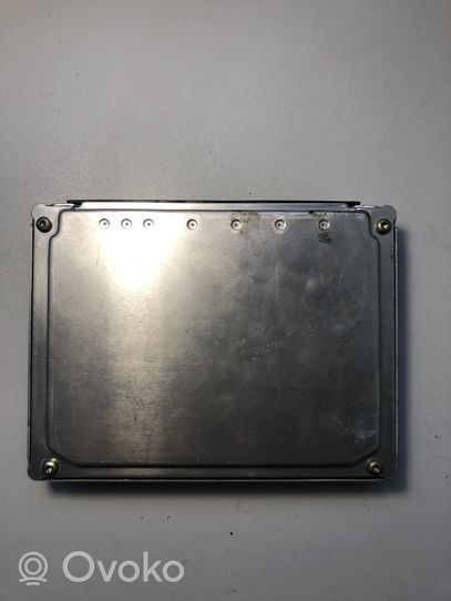 Audi A4 S4 B5 8D Sterownik / Moduł ECU 4B0907401S