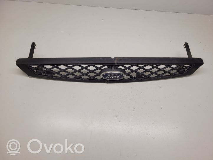 Ford Focus Front bumper upper radiator grill 2M518200