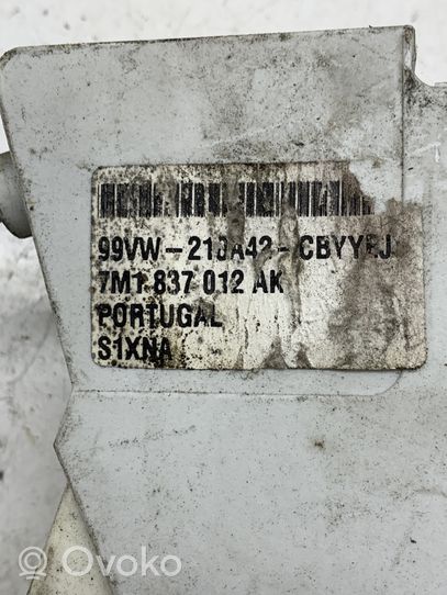 Ford Galaxy Priekšpusē slēdzene 7M1837012AK