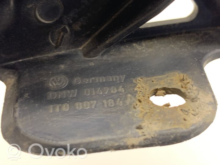 Volkswagen Cross Touran I Staffa di rinforzo montaggio del paraurti anteriore 1T0807184A