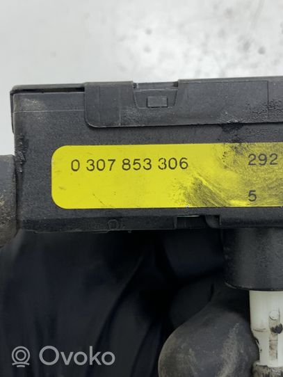 Opel Zafira B Ajovalojen korkeuden säätömoottori 0307853306