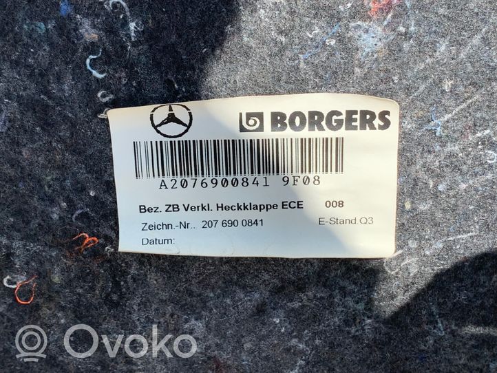 Mercedes-Benz E A207 Pagrindinis apdailos skydas A2076900841