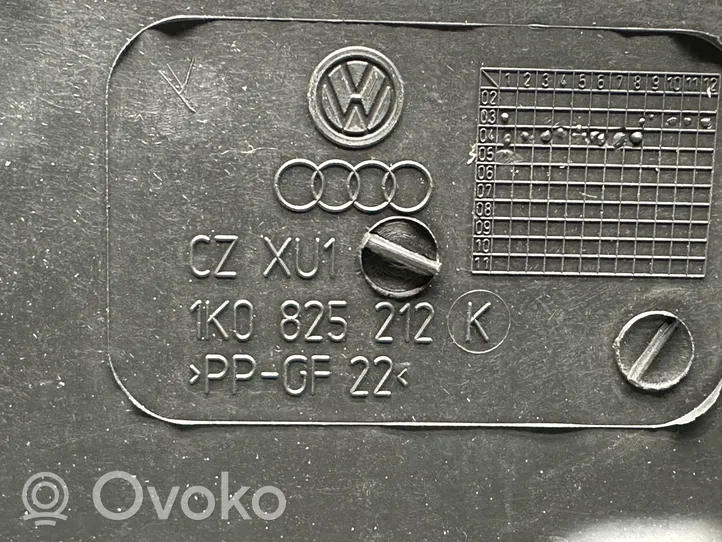 Volkswagen Golf V Sivupohjapanssari 1K0825212K