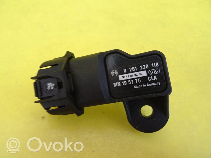 Mitsubishi Colt Sensore di pressione 0261230118