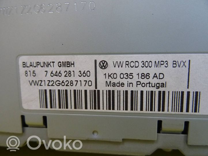 Volkswagen Golf V Unité principale radio / CD / DVD / GPS 1K0035186AD