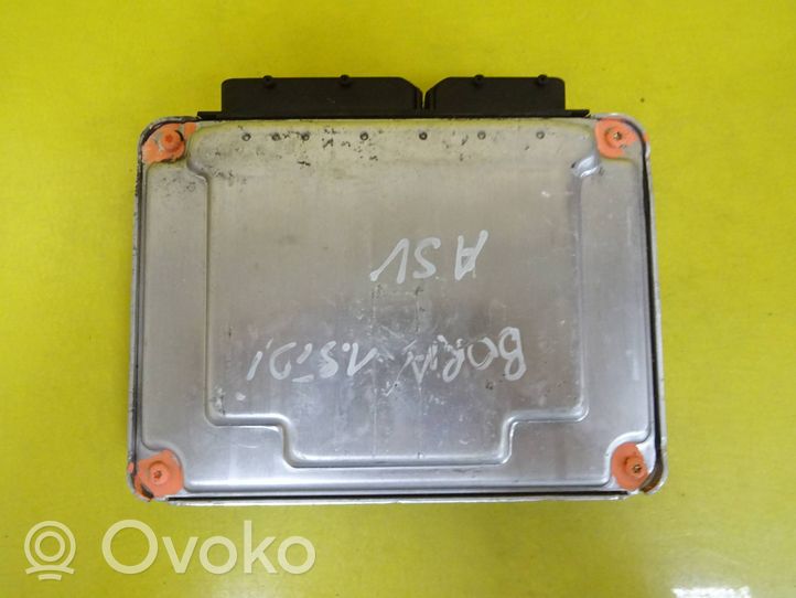 Volkswagen Bora Calculateur moteur ECU 038906012FB