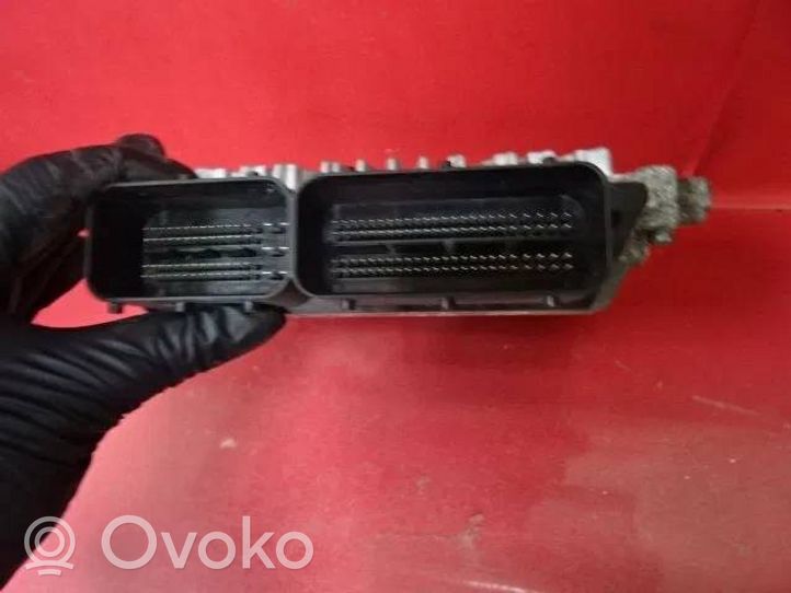 Volvo S40, V40 Calculateur moteur ECU 279700-9290