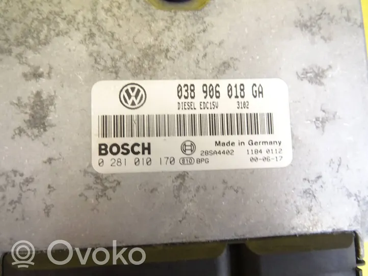 Volkswagen PASSAT B5 Moottorin ohjainlaite/moduuli 038906018GA