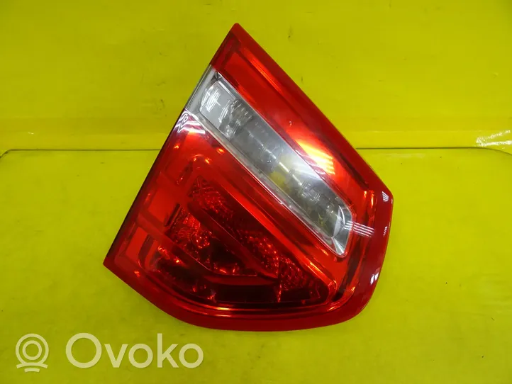 Citroen C4 Grand Picasso Luci posteriori del portellone del bagagliaio 9653547777