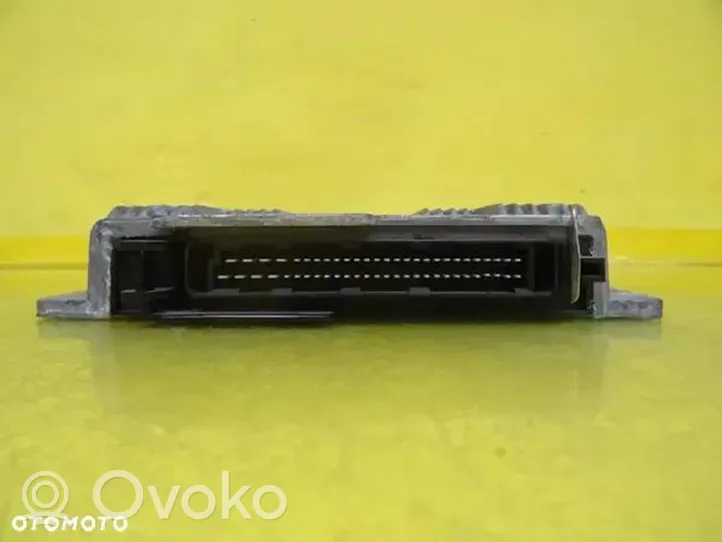 Hyundai Accent Sterownik / Moduł ECU K103300125A