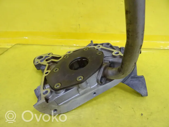 Opel Zafira A Oil pump 90536036