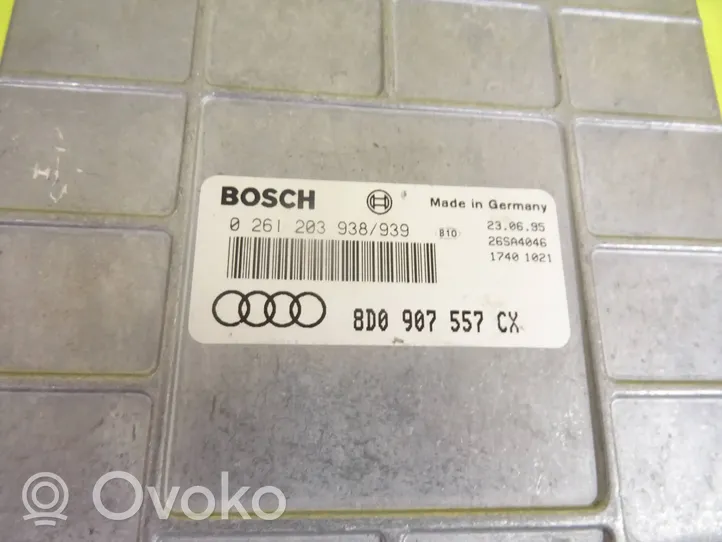 Audi A4 S4 B5 8D Moottorin ohjainlaite/moduuli 8D0907557CX