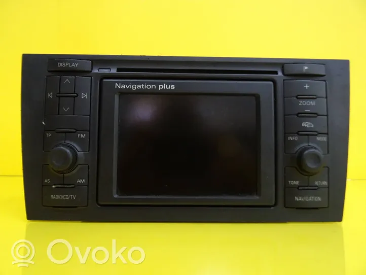 Audi A6 S6 C5 4B Panel / Radioodtwarzacz CD/DVD/GPS 4B0035192K