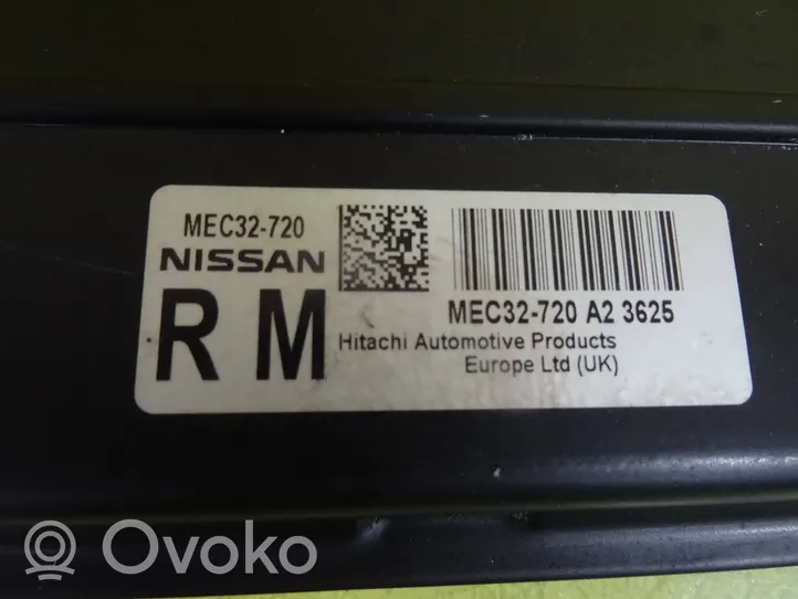 Nissan Primera Calculateur moteur ECU MEC32720