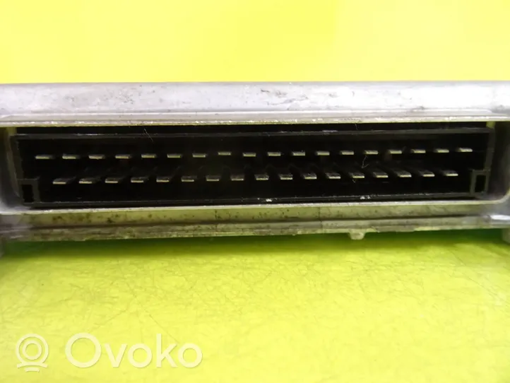 Renault 19 Sterownik / Moduł ECU HOM7700731801