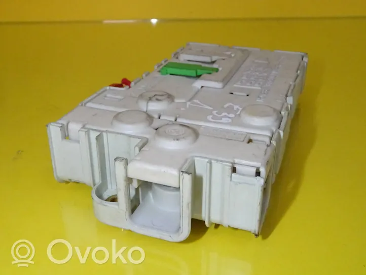 BMW 5 E39 Fuse box set 8370640