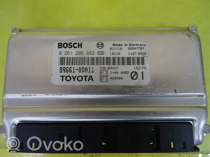 Toyota Yaris Calculateur moteur ECU 896610D011