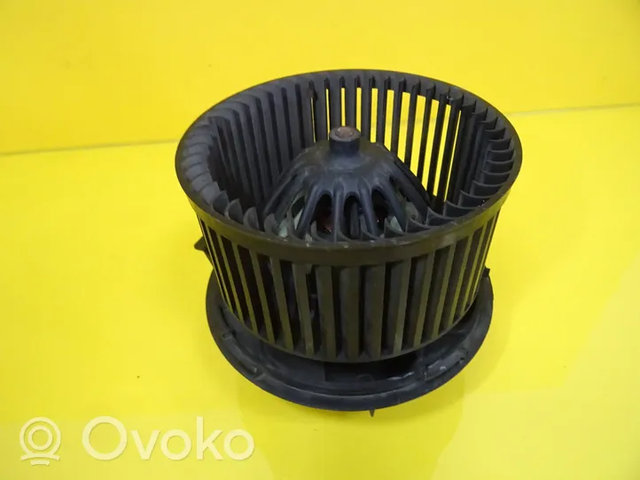 Renault Clio III Ventola riscaldamento/ventilatore abitacolo 